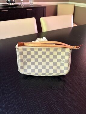 Louis Vuitton Cream Damier Azur Cosmetic Pouch with Tan Leather Trim